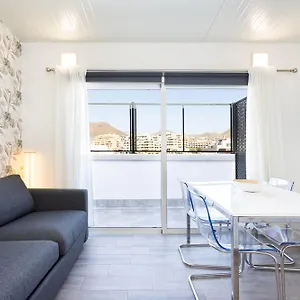New Center Cristianos Apartment